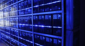 Recovering heat from data centres